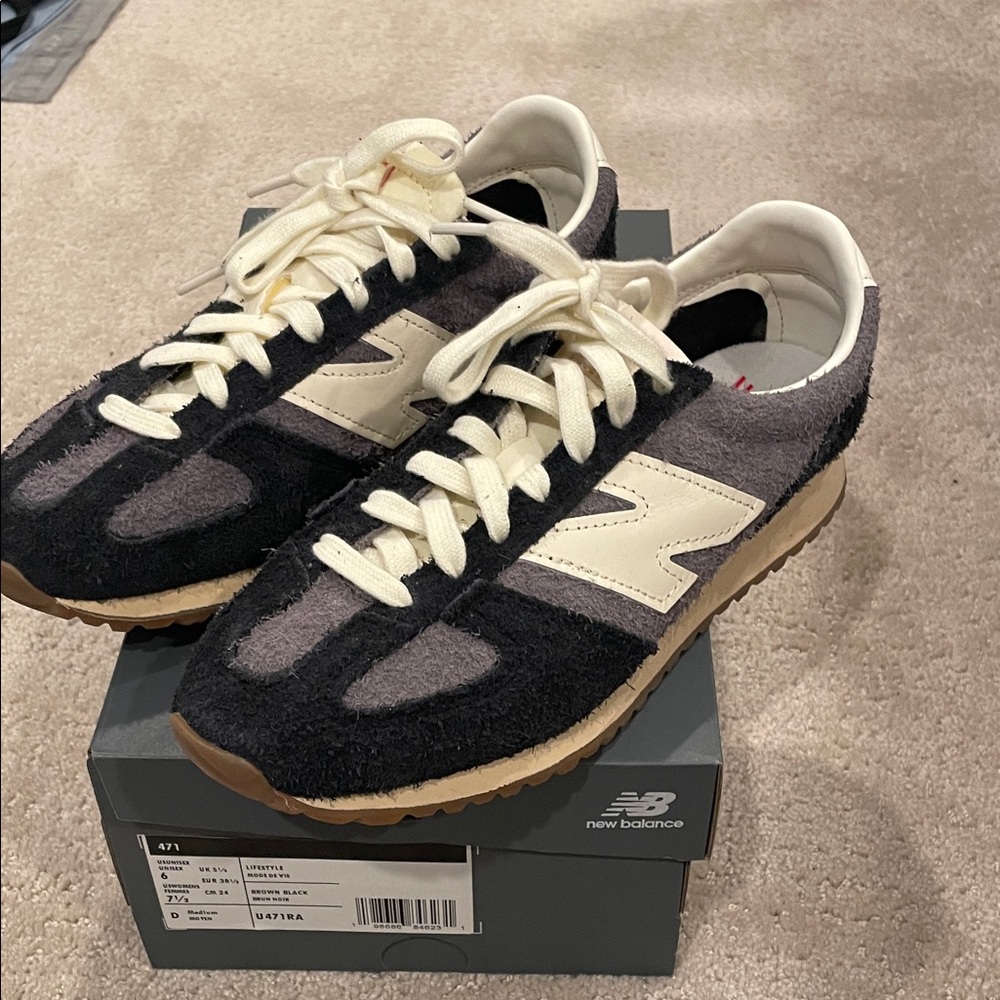 New Balance 471
